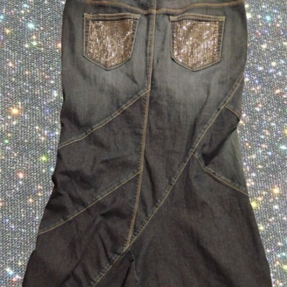 Bebe Skirt 😍 - Picture 1 of 6